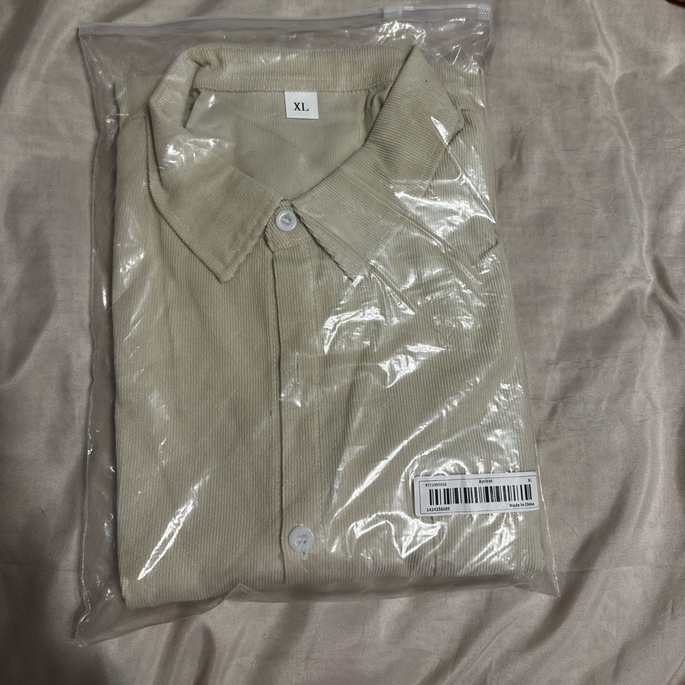 Men’s Button Down Short Sleeve Shirt